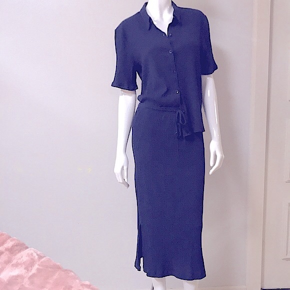 🏝Vacay Ready 2pc Skirt Set; Top & MIDI Skirt🏝 - Picture 6 of 16